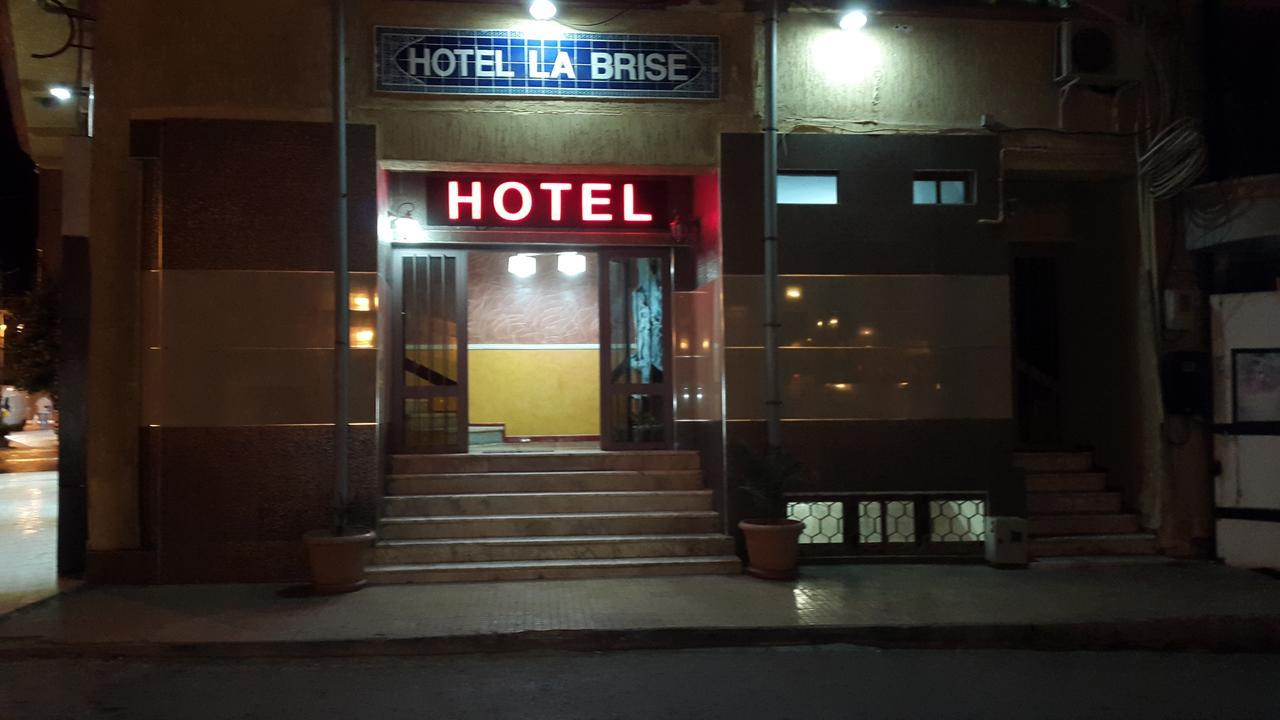 Hotel La Brise Aïn el Turk Eksteriør bilde